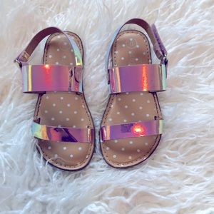 Iridescent pink sandal